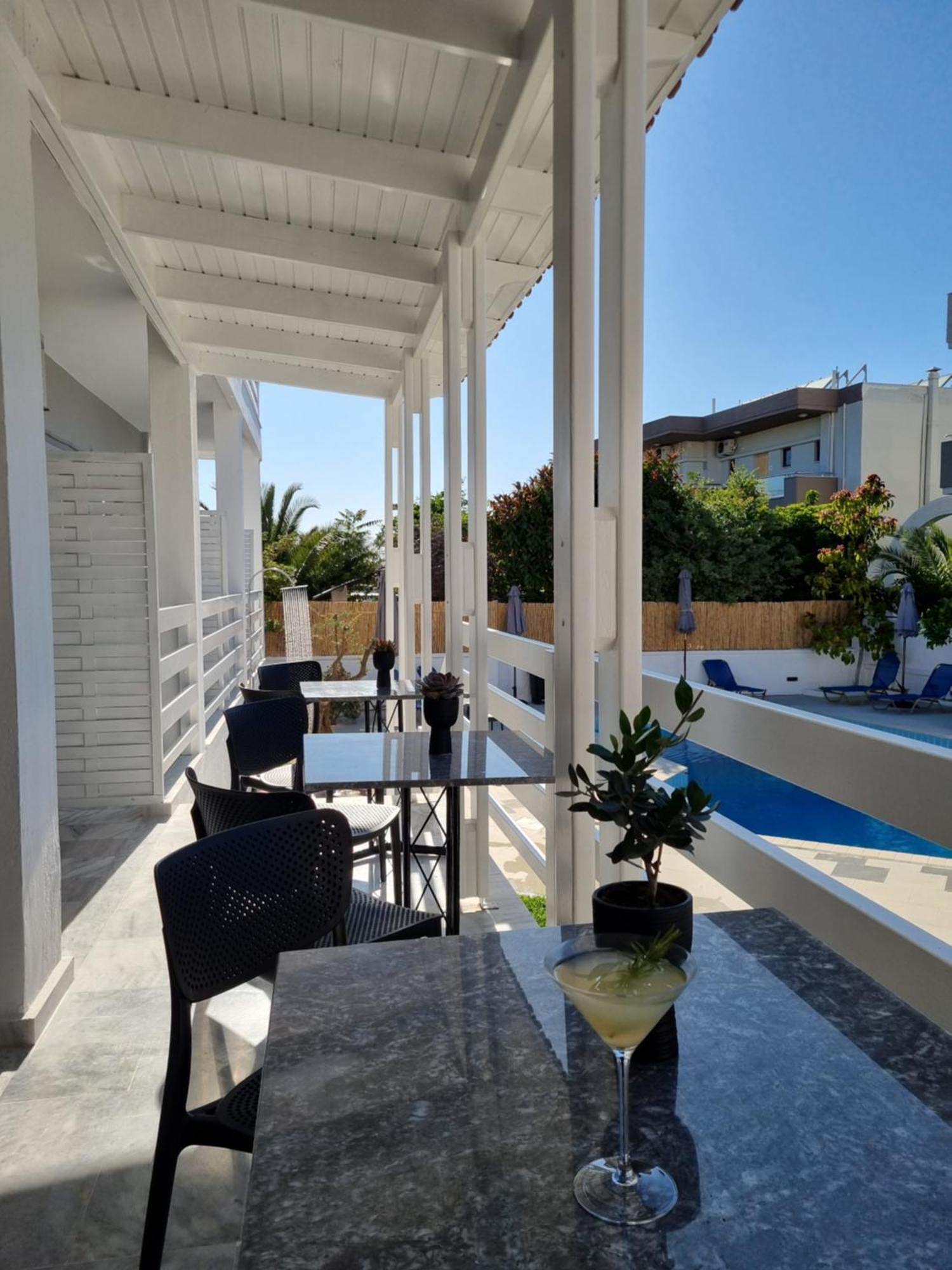 Eloque Simple Living Space Kato Daratso Dış mekan fotoğraf