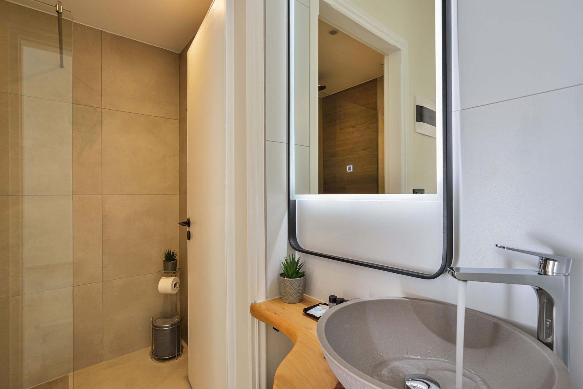 Eloque Simple Living Space Kato Daratso Dış mekan fotoğraf